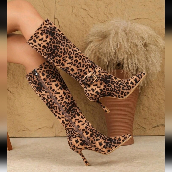 Women's French Pointed Toe High Heel Over-The-Knee Riding Boots With Buckle - Picture 2 of 6